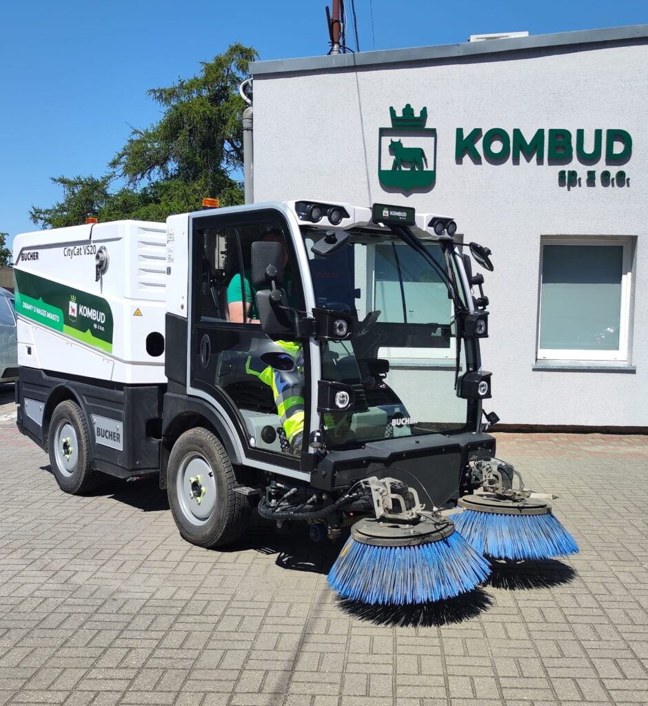 🧹 Nowy sprzęt wymiata! 🚛✨